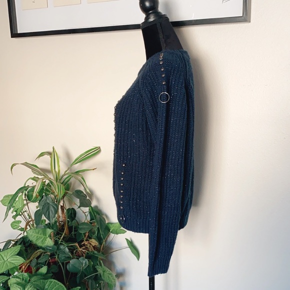 Smash! Crew Neck Sweater with studded details - Picture 4 of 7